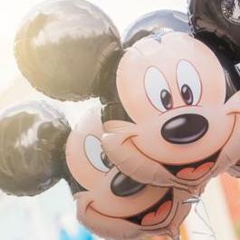 Les Tasses du Chapelier Fou