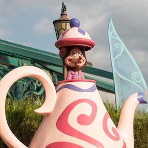 Les Tasses du Chapelier Fou